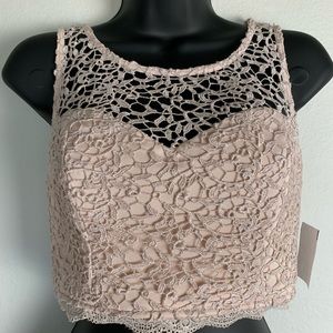 Blush pink lace crop top size 1 juniors